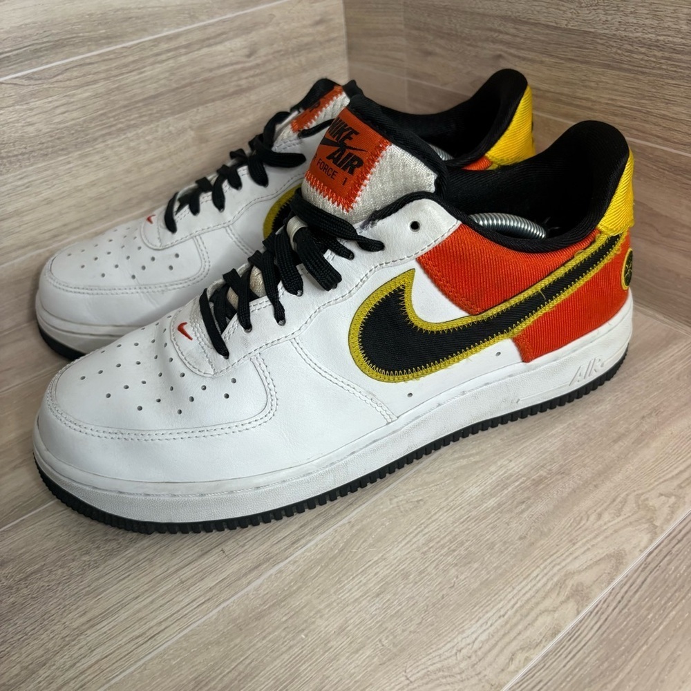 Nike Air Force 1 Low Roswell Raygun Men’s Size 8 
CU8070-100